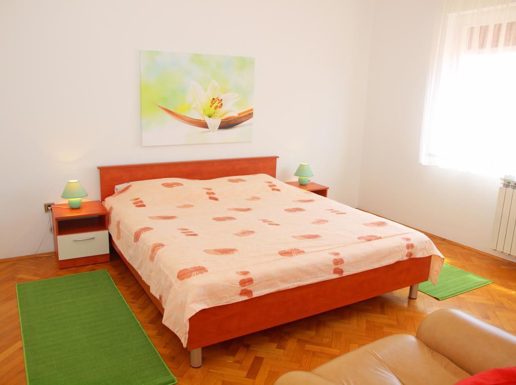 Apartment Taja Ližnjan Pokój zdjęcie