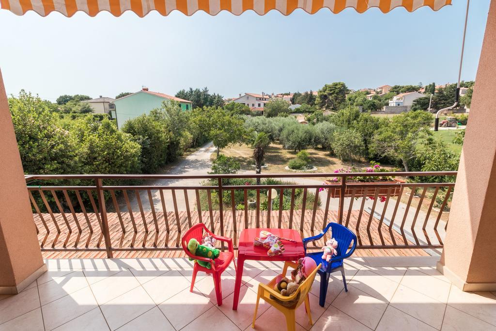 Apartment Taja Ližnjan Zewnętrze zdjęcie