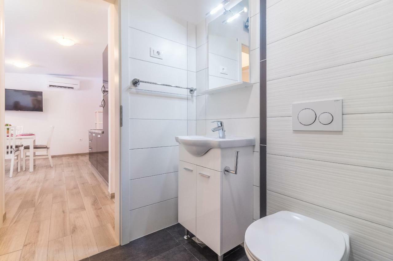 Apartment Taja Ližnjan Zewnętrze zdjęcie