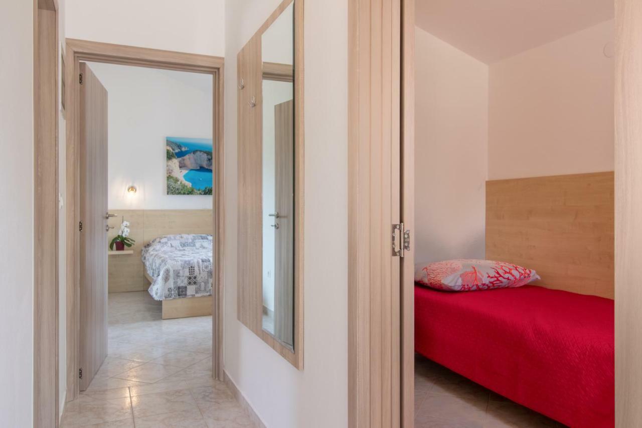 Apartment Taja Ližnjan Zewnętrze zdjęcie