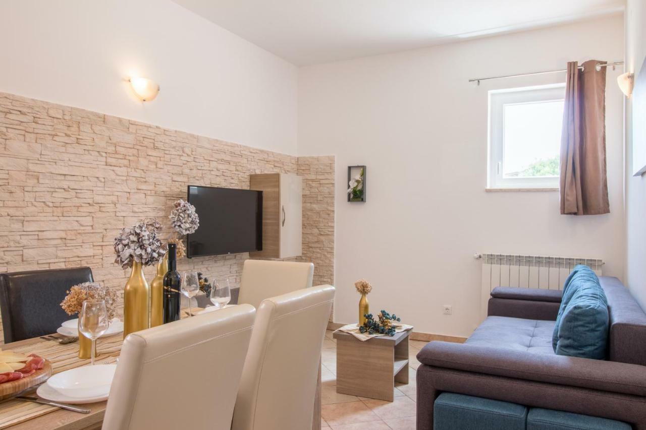 Apartment Taja Ližnjan Zewnętrze zdjęcie