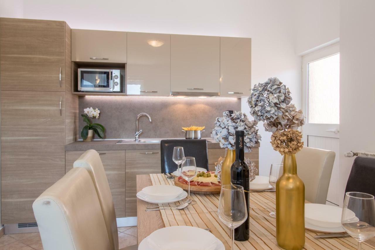 Apartment Taja Ližnjan Zewnętrze zdjęcie