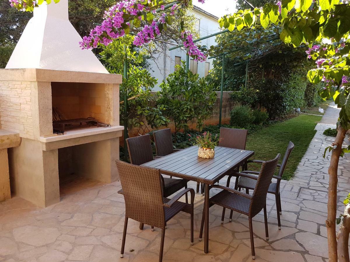 Apartment Taja Ližnjan Zewnętrze zdjęcie